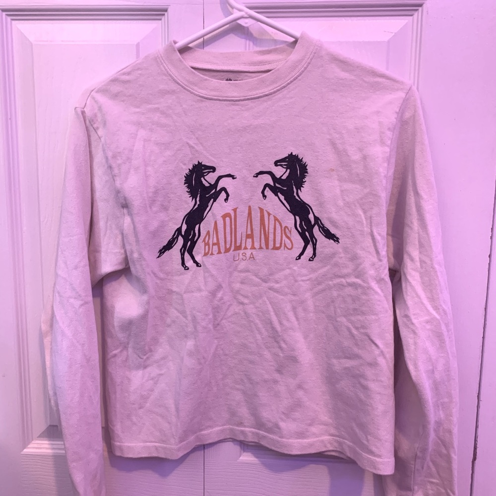 Brandy Melville long sleeve tee